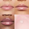 Maybelline New York Lifter Gloss Hydrating Lip Gloss with Hyaluronic Acid, Taffy, Sheer Berry, 1 Count(02 ICE)